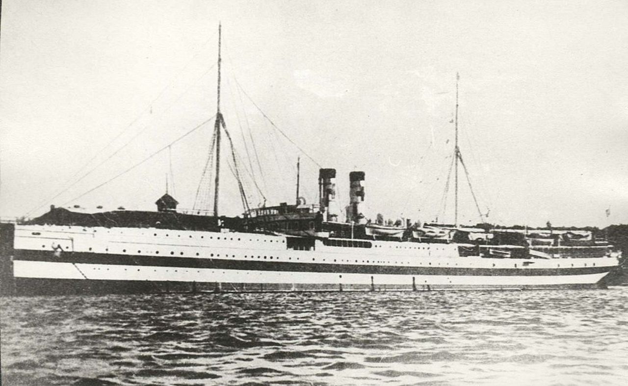 1024px-Portugalashospitalship
