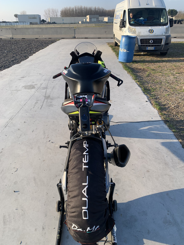 88CB1569-E73E-4096-93C9-1725EC598D90