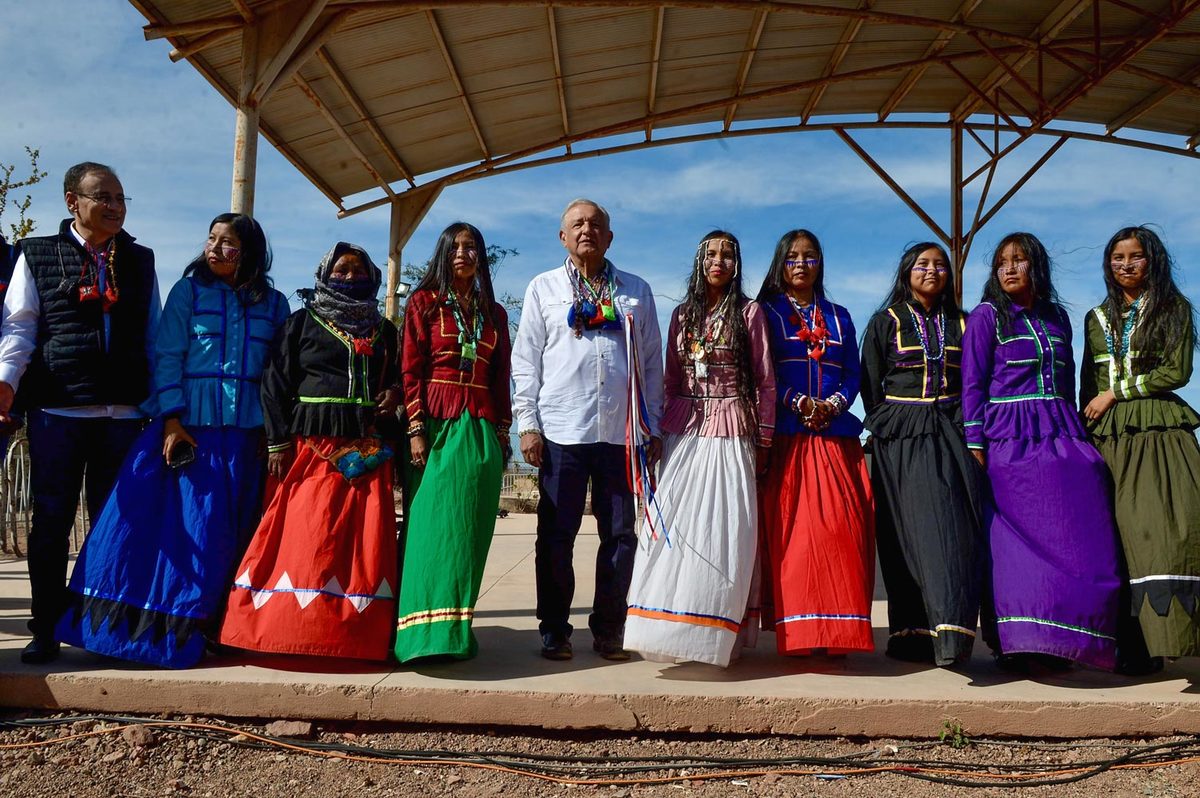 AMLO propone Plan Integral de Desarrollo para el Pueblo Seri en Sonora