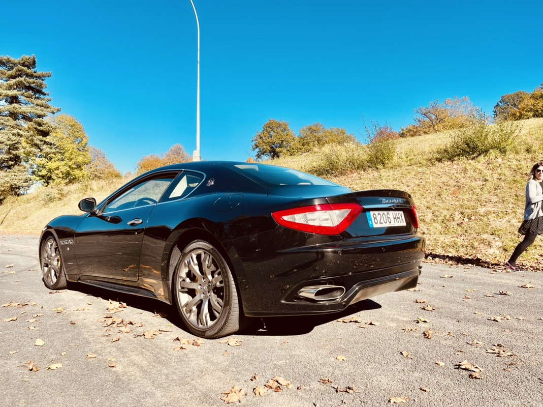 76321244-936B-4C27-B716-FB952A5FCBDD