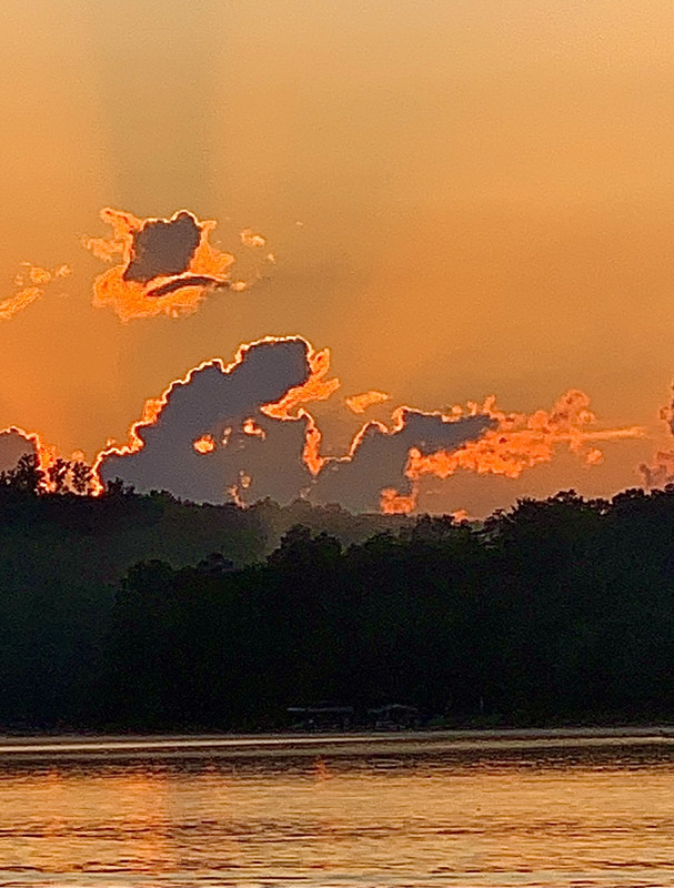 2717C45A-A302-43A2-928D-723408185415