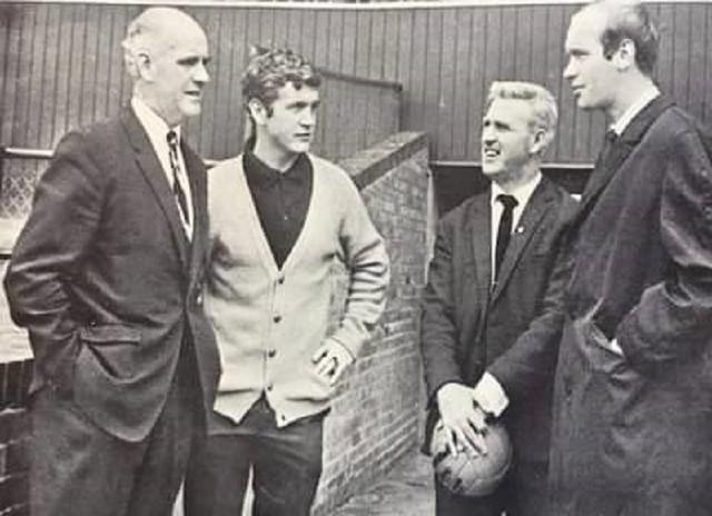 [Image: Forest-manager-Johnny-Carey-with-Joe-Bak...n-Terr.jpg]