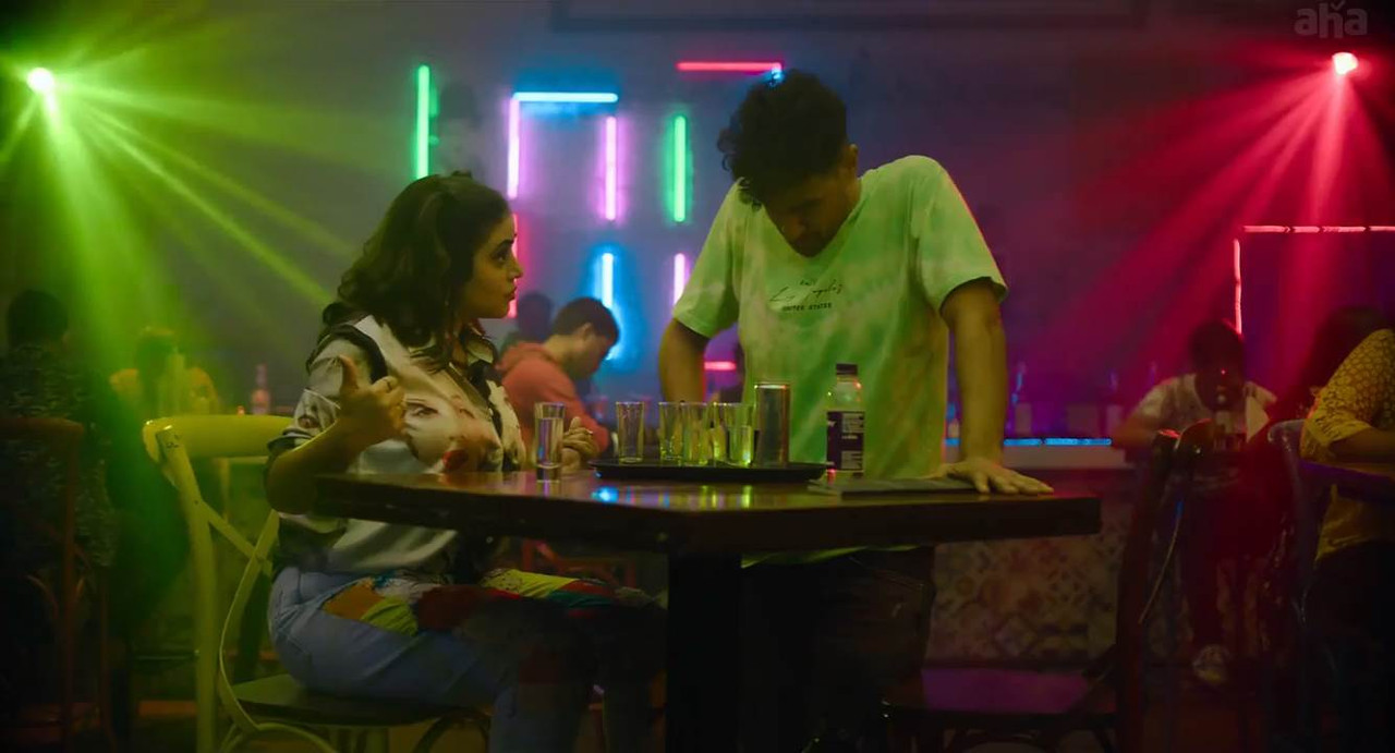 3 Roses (2021) Season 1 [Tamil + Telugu] WebRip 480p, 720p ESub - Complete Screenshot