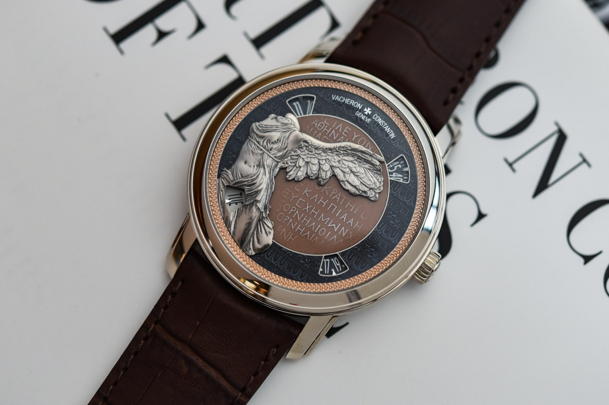 Vacheron-Constantin-Metiers-dArt-Tribute-to-great-civilisations-Collaboration-Le-Louvre-Paris-hands-