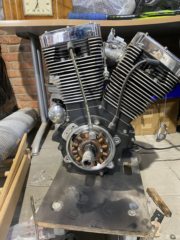 3045B5FE-557C-4BD9-9A23-737B299628FD