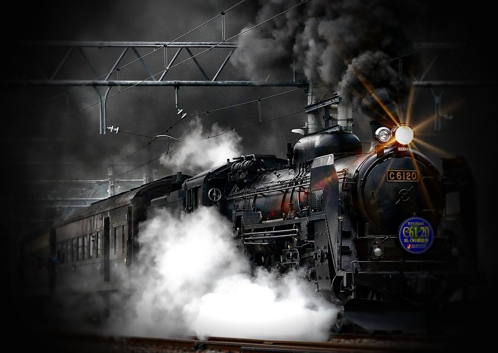 B-W-steam-train-512508-1280.jpg