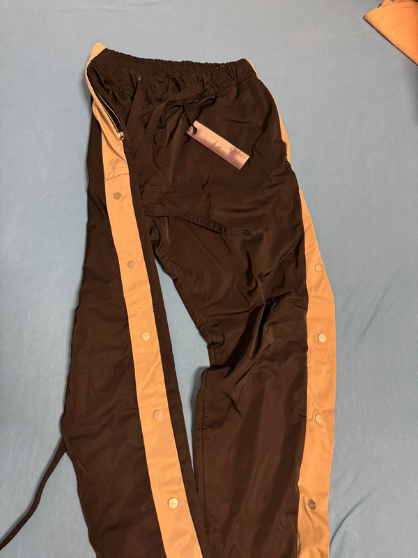 WhatsApp Image 2024-12-07 at 17.47.56(2)