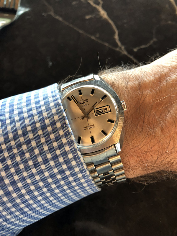 1B7B9185-CF41-456D-9EF9-2DCC376CDBE1