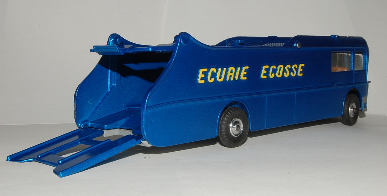 Corgi 1126 Ecurie Ecosse body 2 - 70