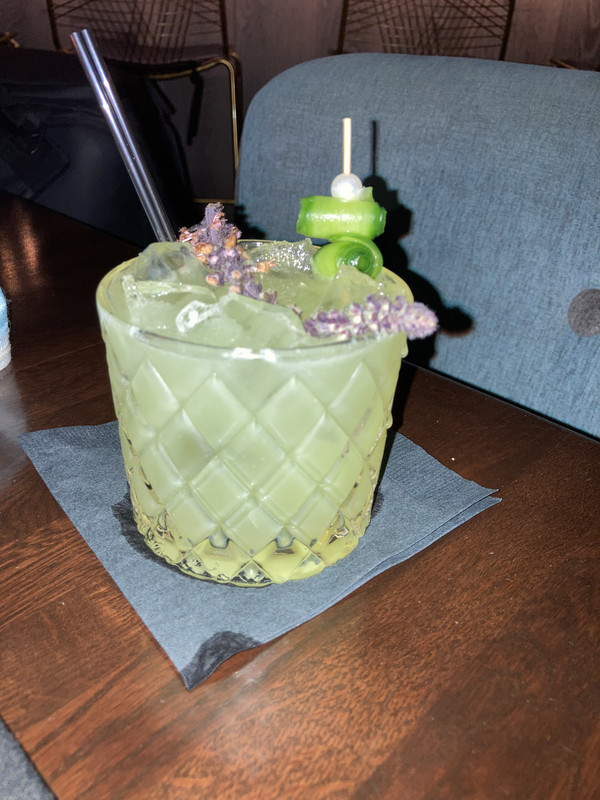 793E5A8A-2CD6-48CF-AAAA-0D7EABAE30A4