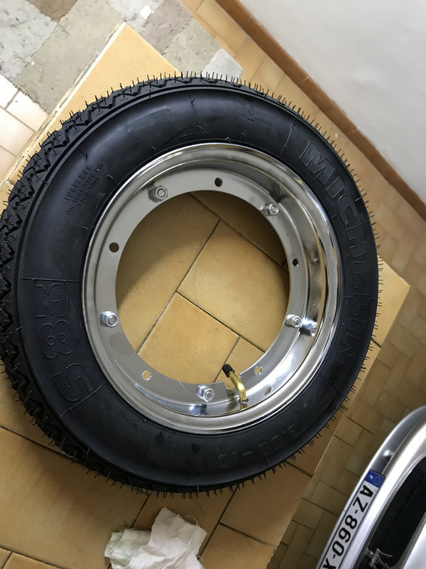 C4FC7F9D-2B30-4548-9AE4-B015273F9883