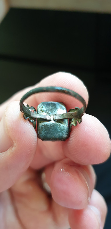 15902474352288048340304624038683