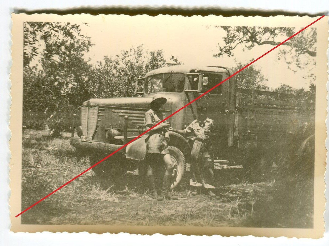Original Foto LKW Sdkfz Italien Fallschirmjäger 