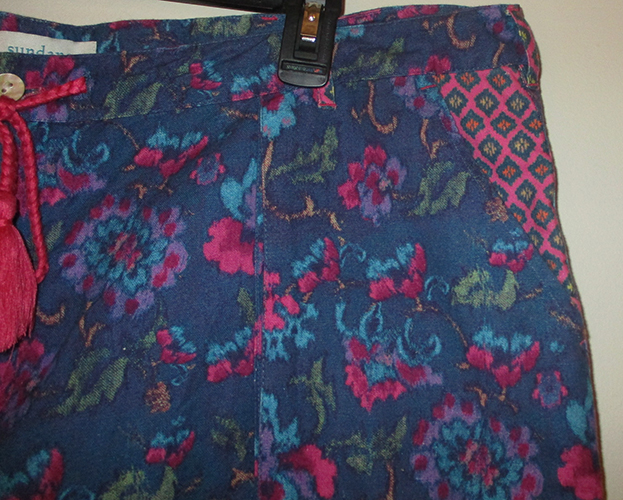 01sunanceshortsfrontwaistright