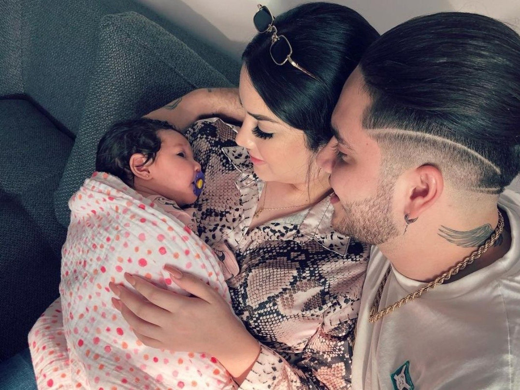 Kimberly Loaiza y los costosos juguetes de su hijo
