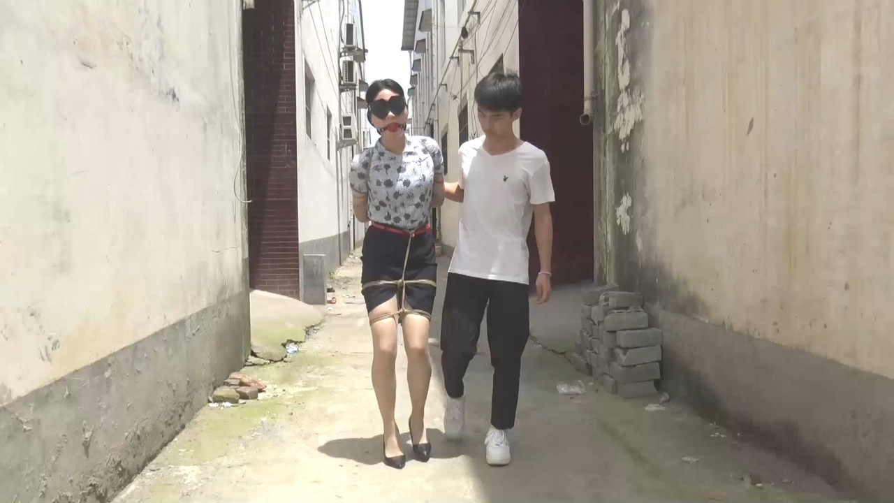 胜景影视 落难空姐 04.mp4_20210710_130535.627