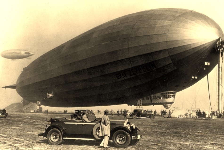 20 dólares y 5 dólares de las Islas Cook. Isabel II. Islas Cook. Mayer's Mint. 2017. 100 años de la muerte del conde Zeppelin. 1929-Packard-and-the-Graf-Zeppelin