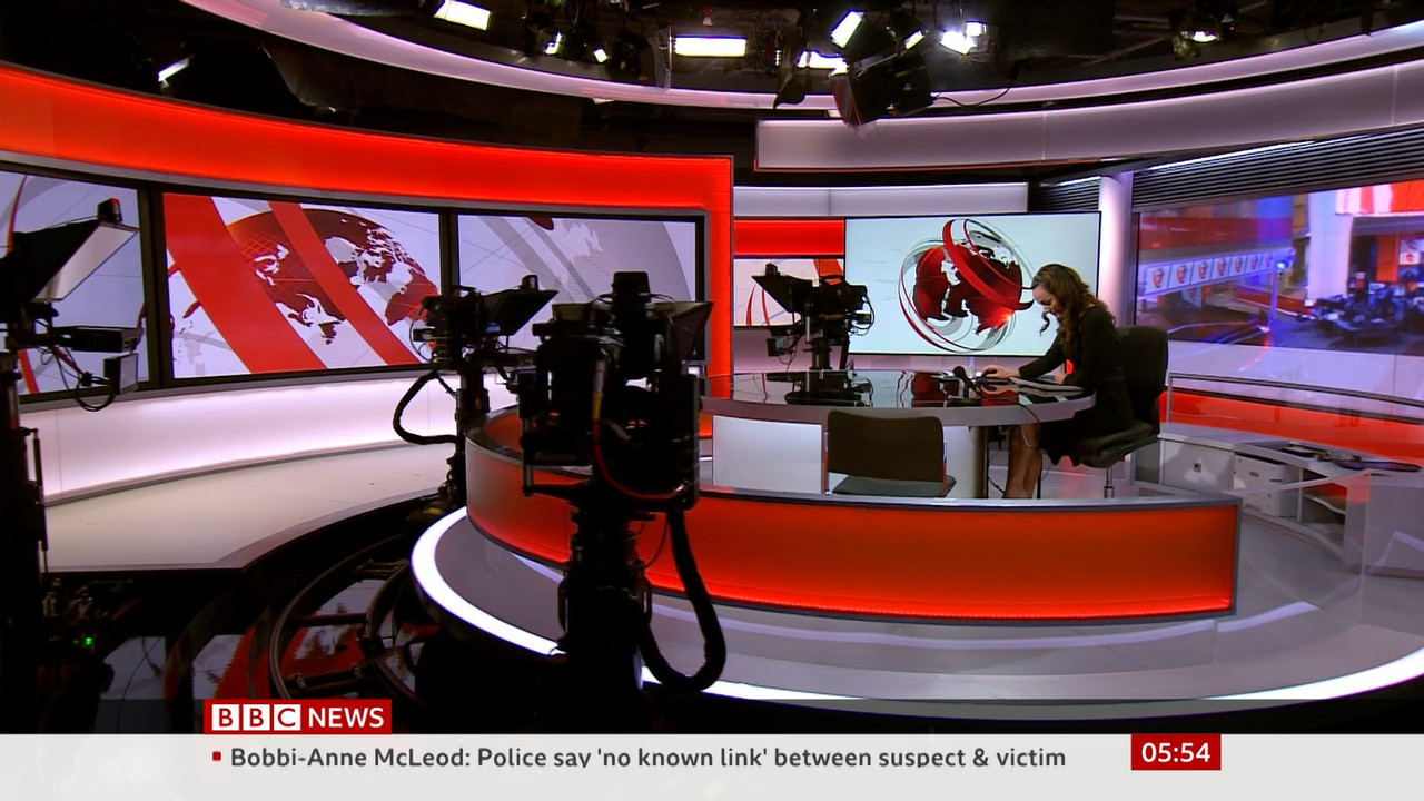BBC News Fritz_20211126_05000600.ts_snapshot_00.56.04.502