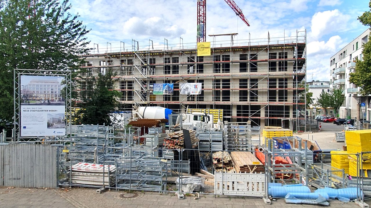 20250730-163821-Shift-N.jpg