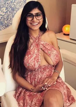 Mia Khalifa Leaked Video (2026) Latest Originals English Hot Short Video HDRip