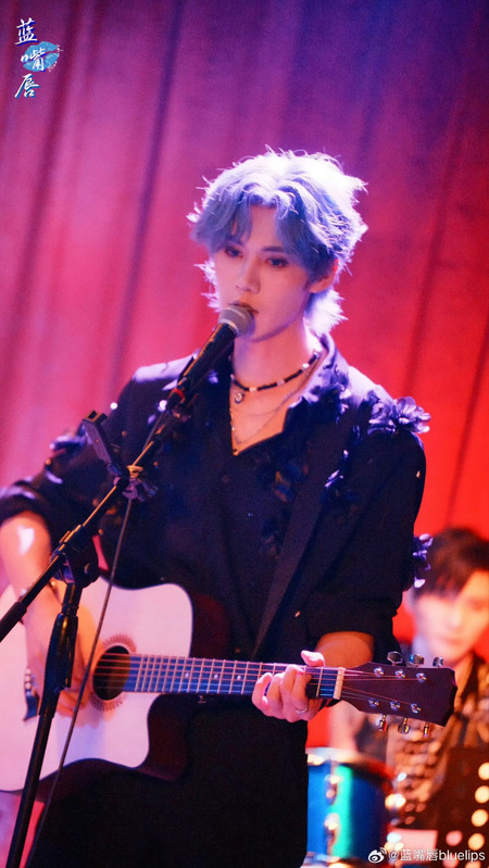 Blue-Lips-2