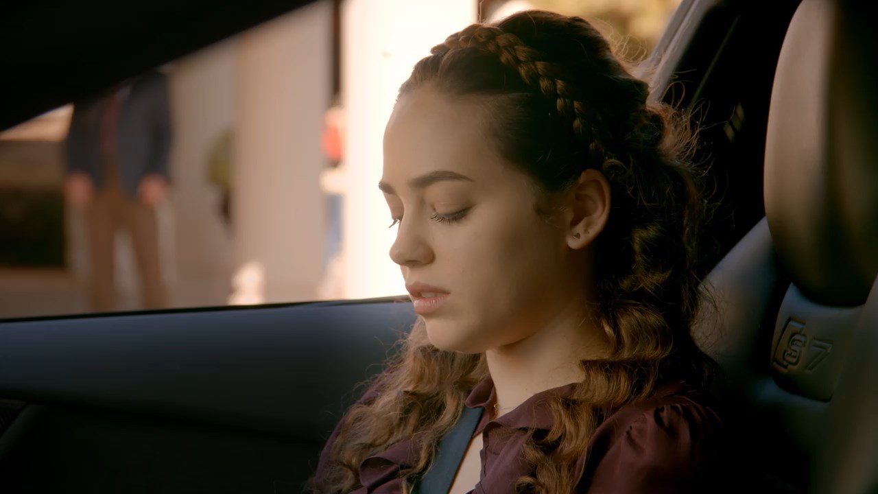 Cobra Kai (2019) Season 2 [Hindi + English] WebRip 480p 720p ESub - Complete Screenshot