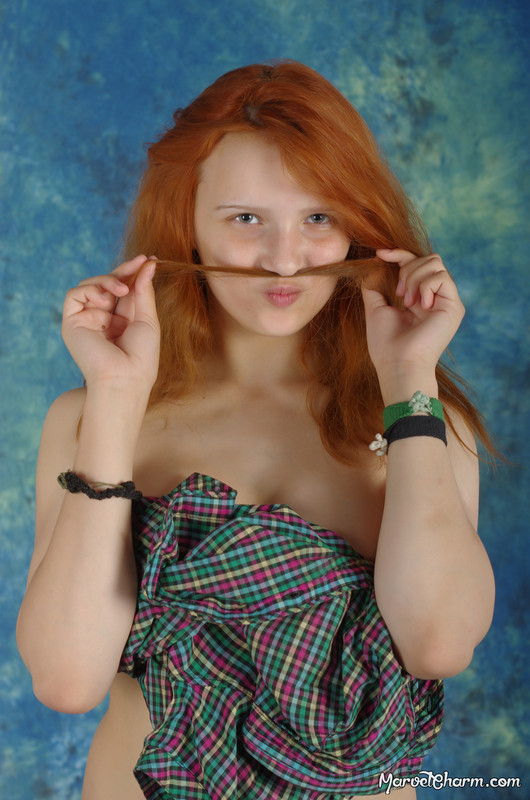 MarvelCharm_Lena-Unbuttoned-095