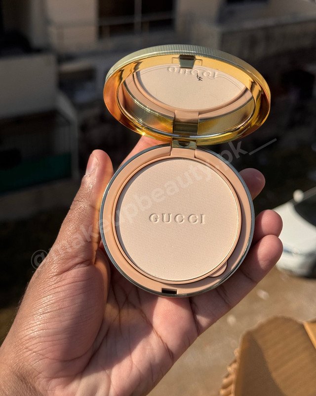 Gucci Compact Powder 10 g buy each - image 2