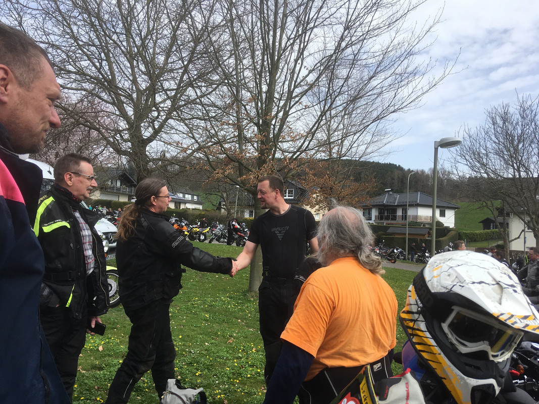 9AA9689B-70D2-4539-89CB-DE785B4FA6C0