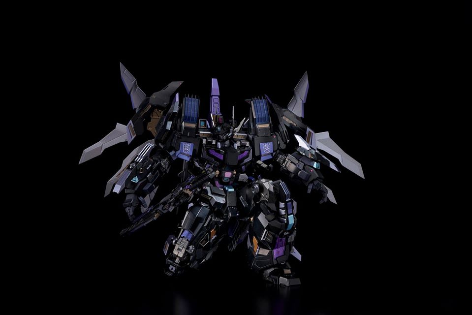 Kuro-Kara-Kuri-Dark-Star-Saber-12