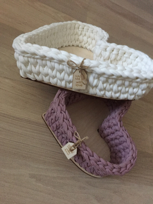 FCC441A0-09AE-4487-883A-06FC2262D5E0