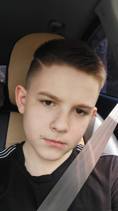 E7A803E9-AFBD-4350-A4A1-E43BB4D844B5