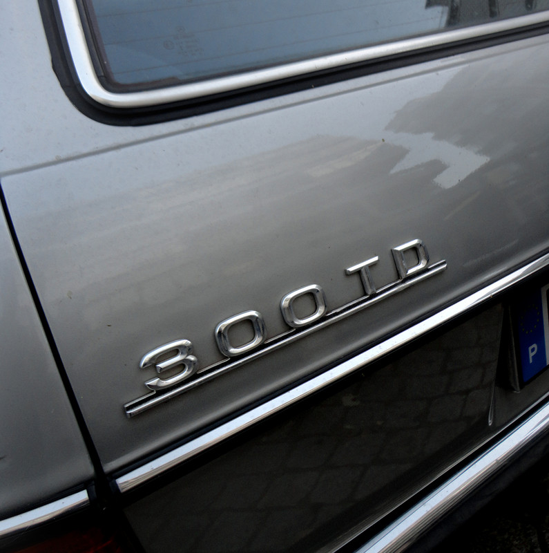 MERC_W123_SW_LX1808B-Bd2