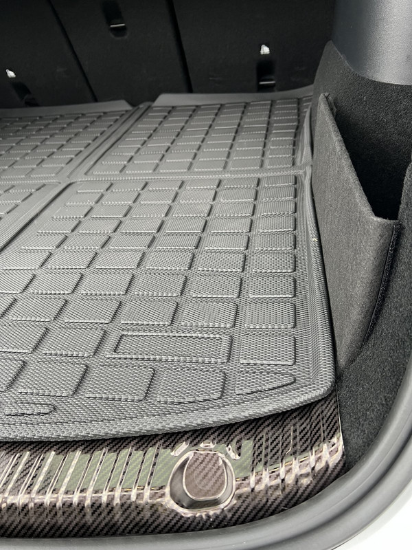 5A913C8E-83EF-4529-9B7D-353BDE88E56A