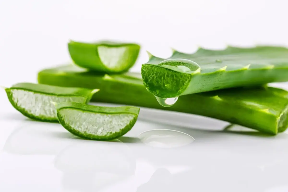 Natural Beauty Tips For Glowing Skin At Home