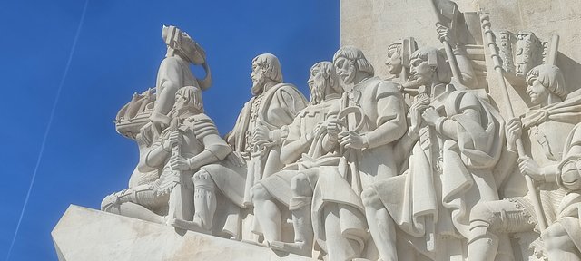 Escapada a Lisboa - Blogs de Portugal - Museo Jerónimos, Descubridores, Torre de Belem, iglesias y atardecederes (16)