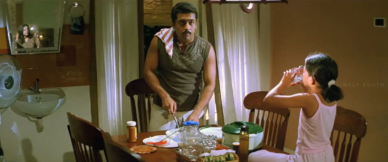 Sillunu Oru Kaadhal 2006 WebRip [Tamil] 480p 720p ESub Screenshot