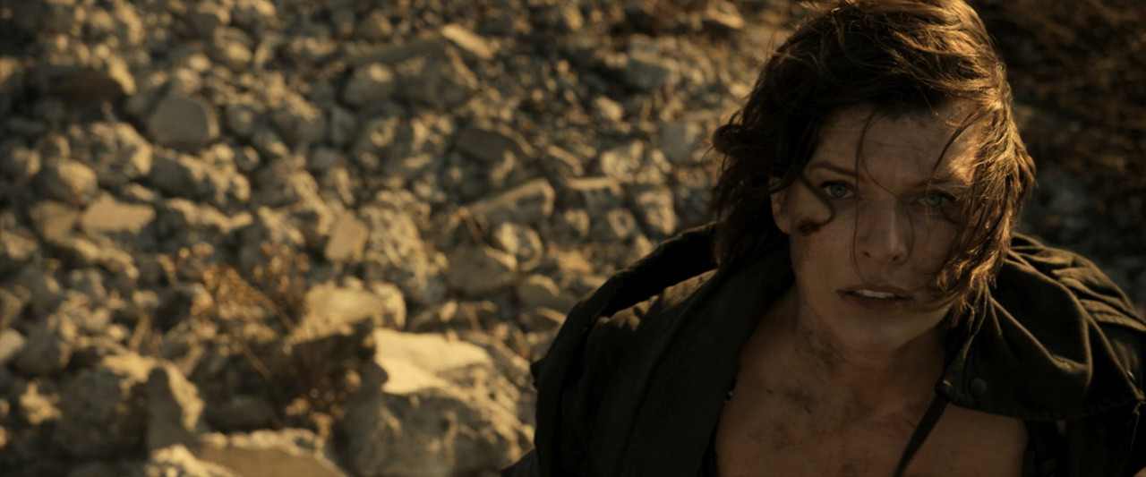 Resident Evil - The Final Chapter (2016) (1080p BDRip x265 10bit DTS-HD MA 7.1 - HxD) [TAoE].mkv_202