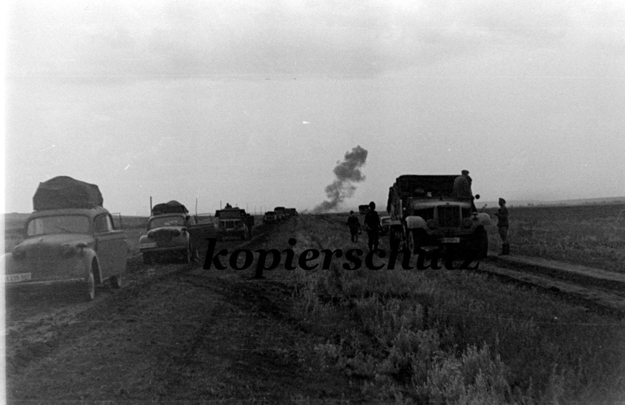 Rußland Stalingrad Artillerie Rgt.Sd.Kfz.Kolonne