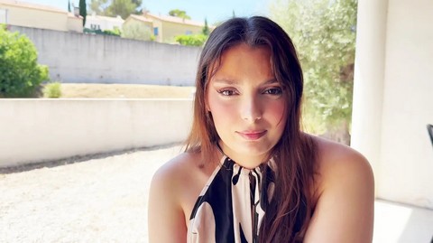 JacquieEtMichelTV 25 07 14 Sabryn 24 years old nursing assistant in Marseille!