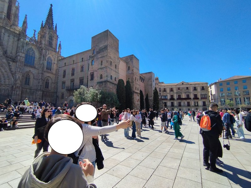 Barcelona 2025 - Blogs de España - Dia 2. Jueves 17 de Abril. El barrio gótico. (5)
