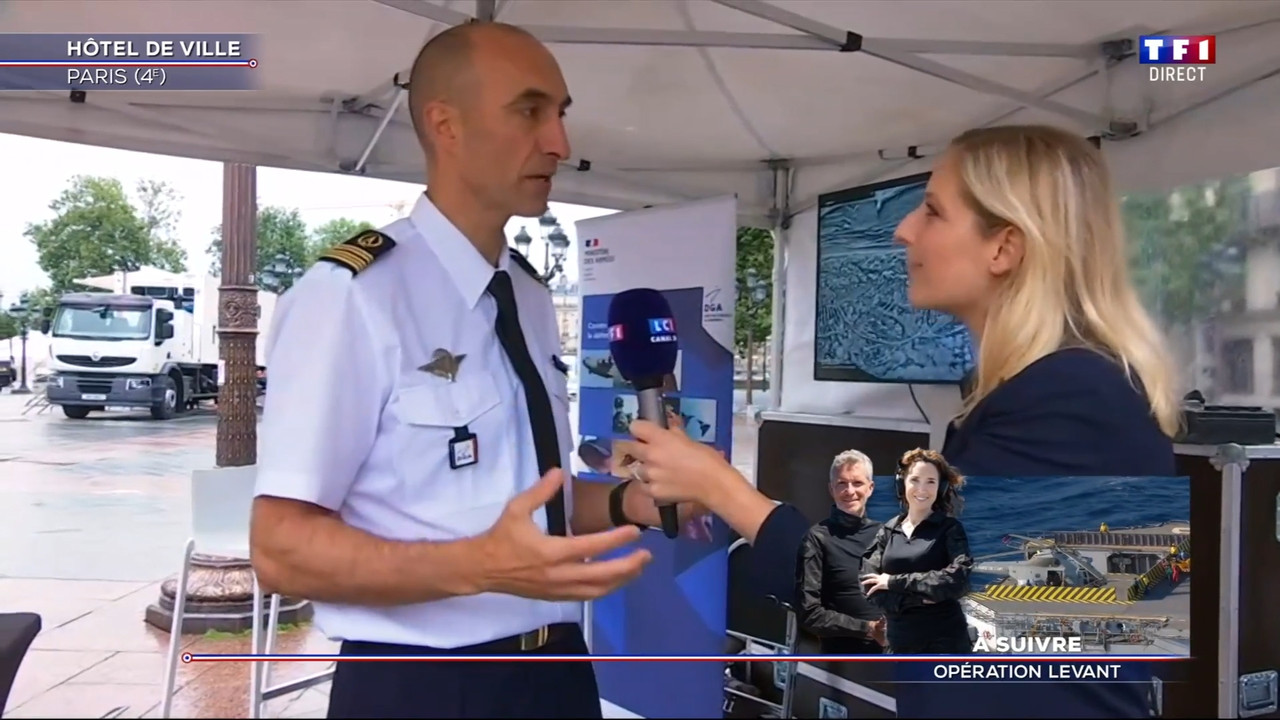 2021-07-14_07_00_TF1_Defile-du-14-juillet.mp4_snapshot_01.13.36.952