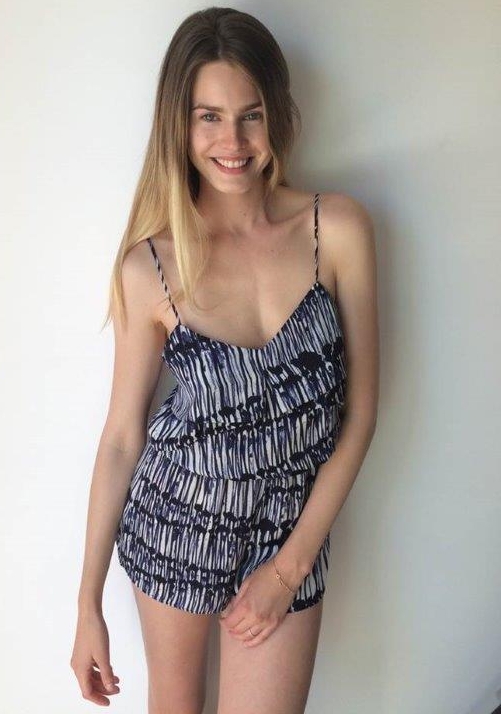 Vanessa_Hessler_178_58