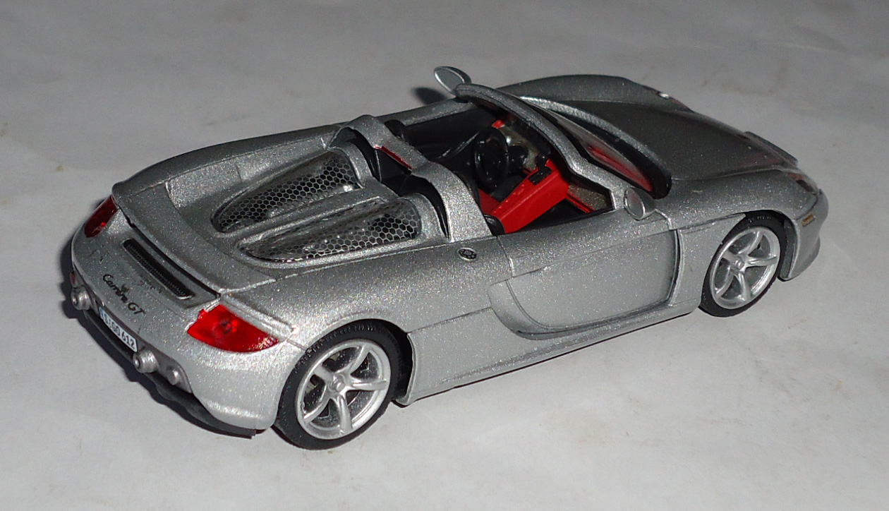 Porsche-Carrera GT Roadster1