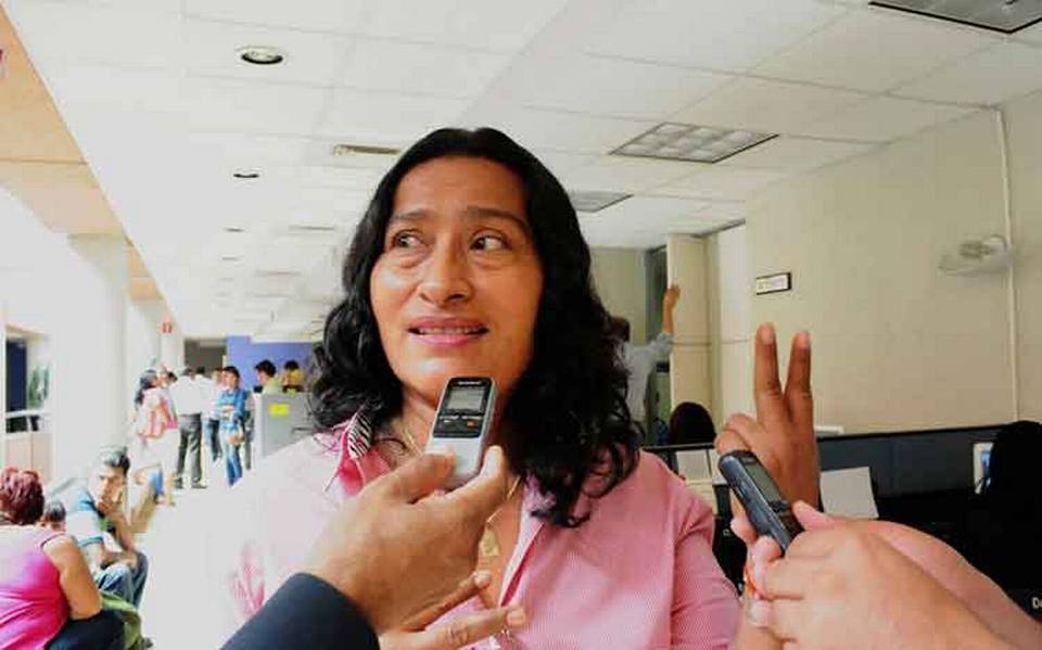 Alcaldesa de Acapulco culpa al calor y la mala alimentación por la inseguridad