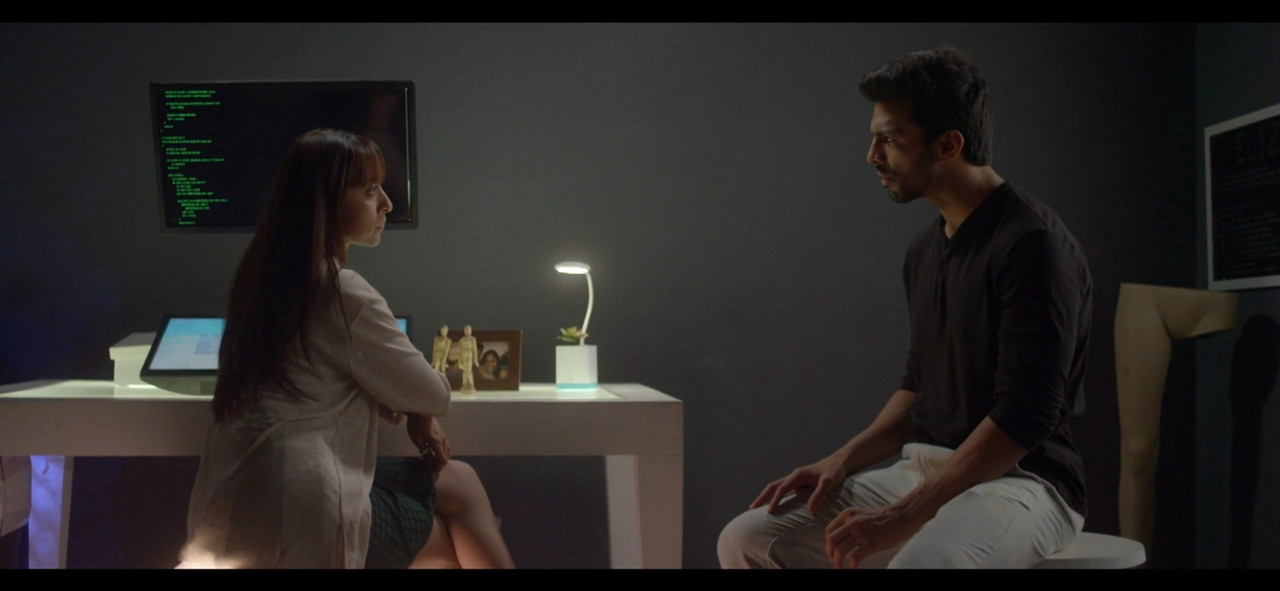 Love Movie Screenshot