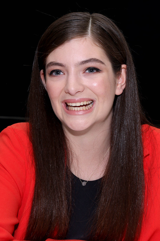 Lorde-MunawarHosain111014_tcc (13)