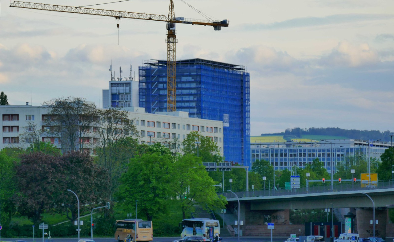 Bild: https://i.postimg.cc/QdZbqpJp/P1190639.jpg