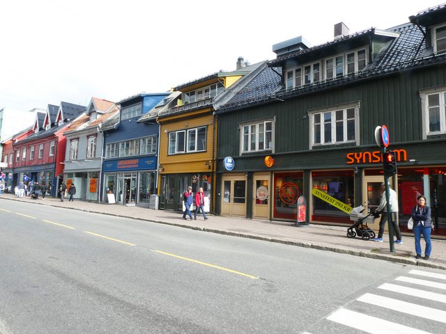 DÍA 3 – Vuelo BERGEN-TROMSØ y visita de TROMSØ - 12 días por Noruega: Bergen - Tromsø - Islas Lofoten - Oslo (4)