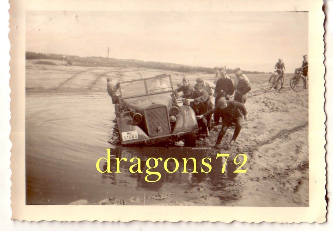 Foto Technik Kfz Pkw-Kübel Pkw Flak an Ost-Westf